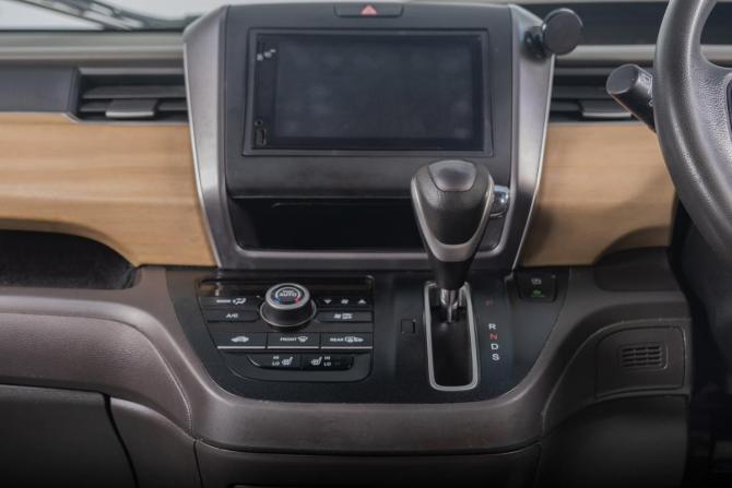 Honda Freed II с пробегом 2018 года, цена 1 449 000 рублей, 131000 км, компактвэн, Автокод Объявления