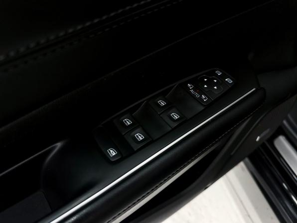 Renault Talisman I с пробегом 2020 года, цена 1 900 000 рублей, 136894 км, седан, Автокод Объявления