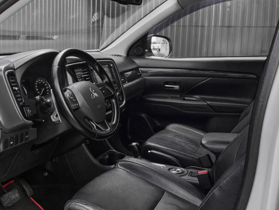 Mitsubishi Outlander III Рестайлинг 2 Екатеринбург  - изображение 10