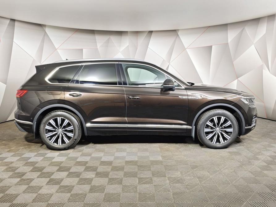 Volkswagen Touareg III Москва  - изображение 6