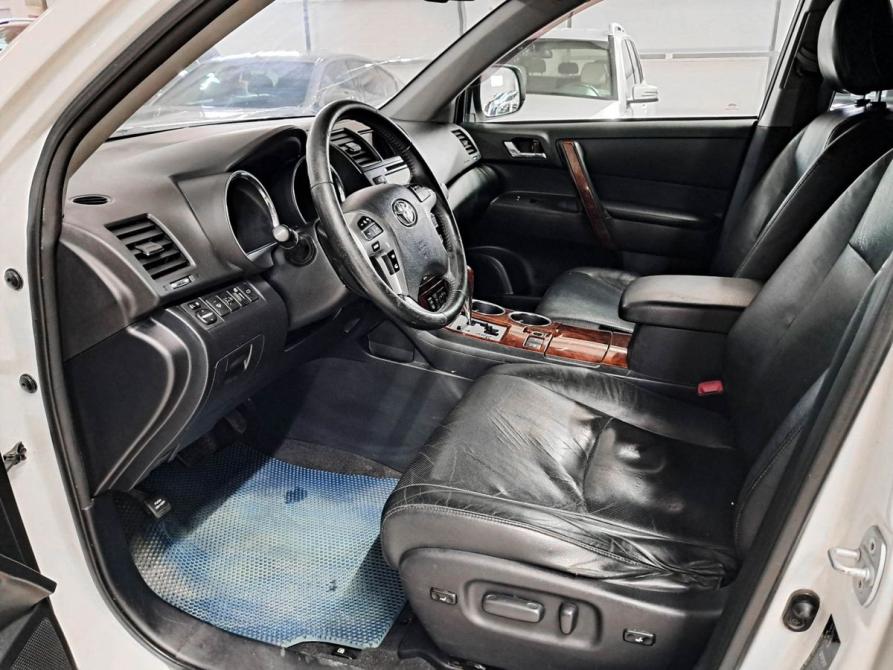 Toyota Highlander II (XU40) Рестайлинг Набережные Челны  - изображение 21