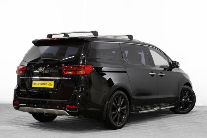 Kia Carnival III с пробегом 2018 года, цена 2 699 000 рублей, 205300 км, минивэн, Автокод Объявления