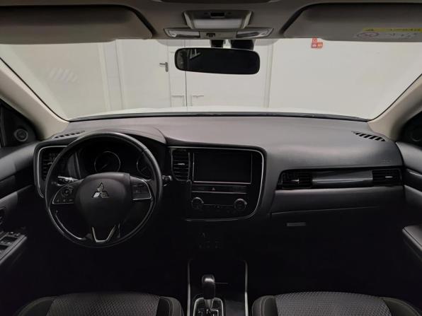 Mitsubishi Outlander III Рестайлинг 3 с пробегом 2019 года, цена 1 847 000 рублей, 229659 км, внедорожник, Автокод Объявления