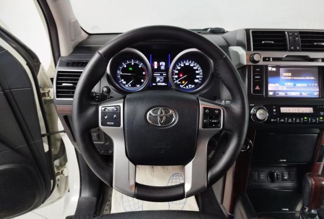 Toyota Land Cruiser Prado 150 Series Рестайлинг 1 с пробегом 2016 года, цена 3 762 000 рублей, 159588 км, внедорожник, Автокод Объявления