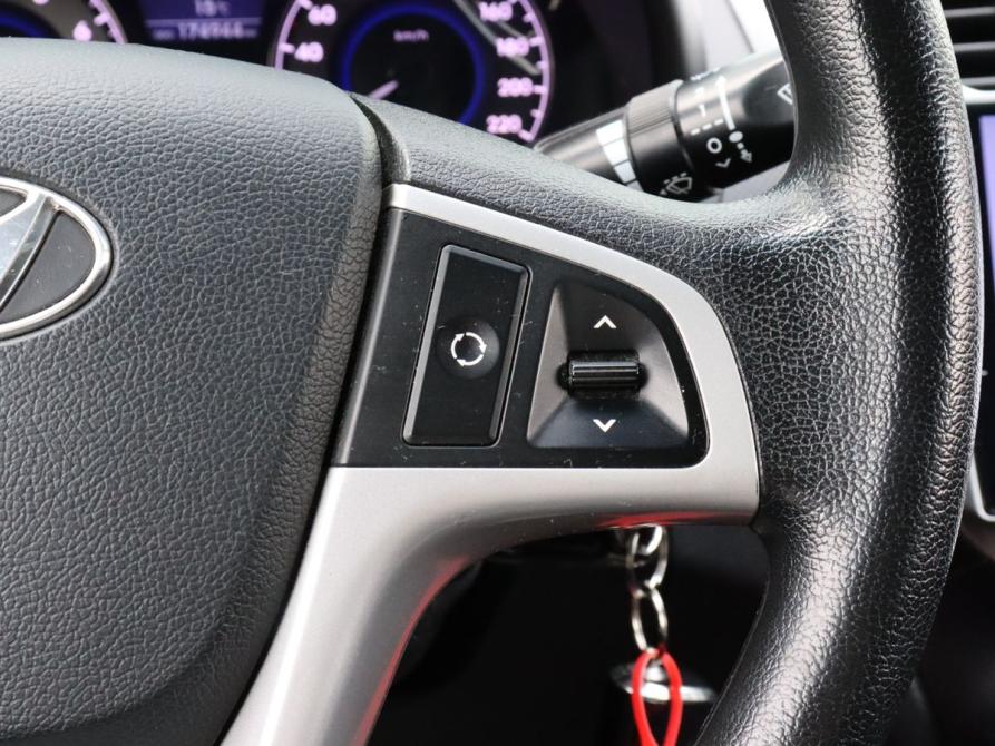 Hyundai Solaris I Екатеринбург  - изображение 13