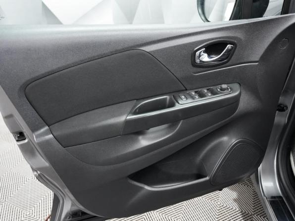 Renault Kaptur I с пробегом 2019 года, цена 1 730 000 рублей, 104590 км, внедорожник, Автокод Объявления
