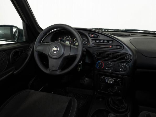 Chevrolet Niva I Рестайлинг с пробегом 2018 года, цена 798 000 рублей, 95380 км, внедорожник, Автокод Объявления