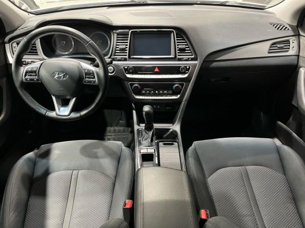 Hyundai Sonata VII (LF) Рестайлинг с пробегом 2017 года, цена 1 519 000 рублей, 102850 км, седан, Автокод Объявления
