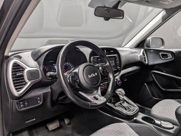 Kia Soul III с пробегом 2022 года, цена 2 450 000 рублей, 24901 км, хэтчбек, Автокод Объявления
