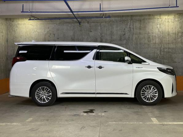 Toyota Alphard III Рестайлинг с пробегом 2021 года, цена 5 199 000 рублей, 55316 км, минивэн, Автокод Объявления