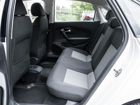 Volkswagen Polo V с пробегом 2015 года, цена 744 700 рублей, 178721 км, седан, Автокод Объявления