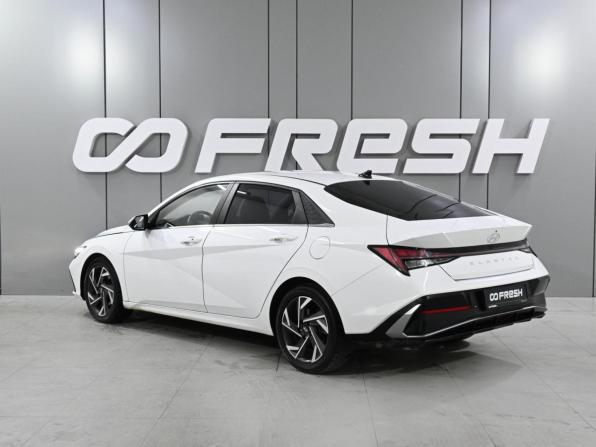 Hyundai Elantra VII (CN7) Рестайлинг с пробегом 2023 года, цена 2 249 000 рублей, 51919 км, седан, Автокод Объявления
