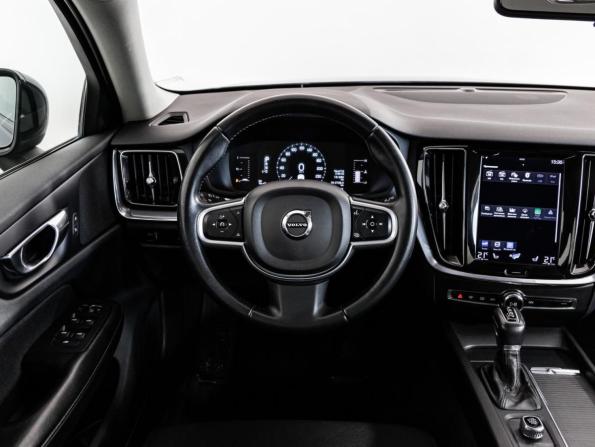 Volvo V60 II с пробегом 2018 года, цена 2 299 000 рублей, 191000 км, универсал, Автокод Объявления