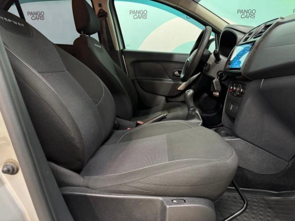 Renault Logan II Рестайлинг с пробегом 2019 года, цена 1 110 000 рублей, 122620 км, седан, Автокод Объявления