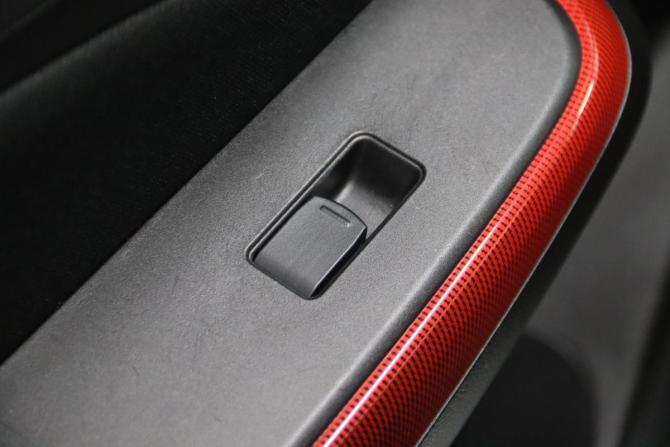 Suzuki Swift V с пробегом 2018 года, цена 1 355 550 рублей, 53082 км, хэтчбек, Автокод Объявления