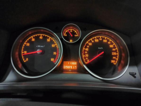 Opel Zafira B Рестайлинг с пробегом 2012 года, цена 765 000 рублей, 98916 км, компактвэн, Автокод Объявления