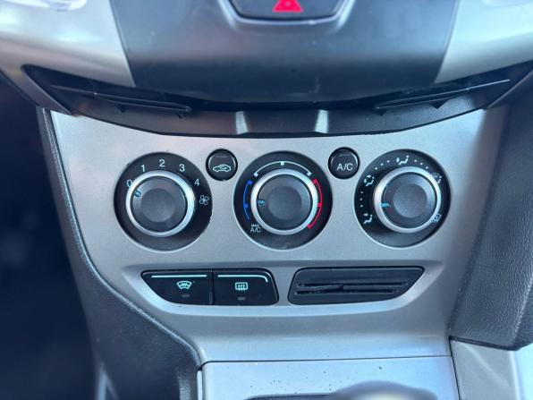 Ford Focus III с пробегом 2013 года, цена 525 000 рублей, 233500 км, хэтчбек, Автокод Объявления