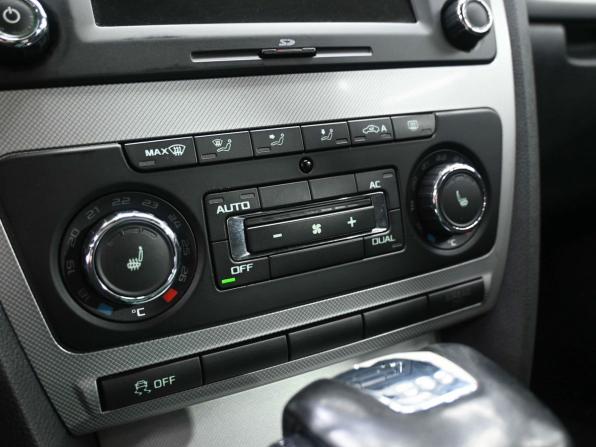 Skoda Octavia II (A5) Рестайлинг с пробегом 2013 года, цена 1 129 900 рублей, 162000 км, лифтбек, Автокод Объявления