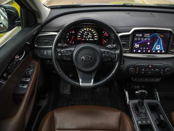 Kia Sorento III Prime с пробегом 2017 года, цена 2 095 000 рублей, 270891 км, внедорожник, Автокод Объявления