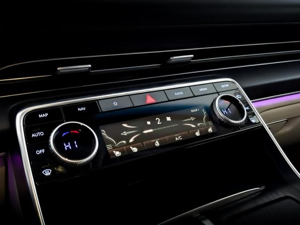 Genesis GV80 I с пробегом 2021 года, цена 5 945 000 рублей, 38399 км, внедорожник, Автокод Объявления