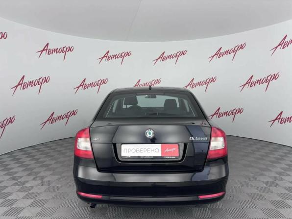 Skoda Octavia II (A5) Рестайлинг с пробегом 2011 года, цена 899 000 рублей, 193659 км, лифтбек, Автокод Объявления