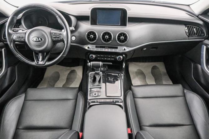 Kia Stinger I с пробегом 2018 года, цена 3 099 000 рублей, 76000 км, лифтбек, Автокод Объявления