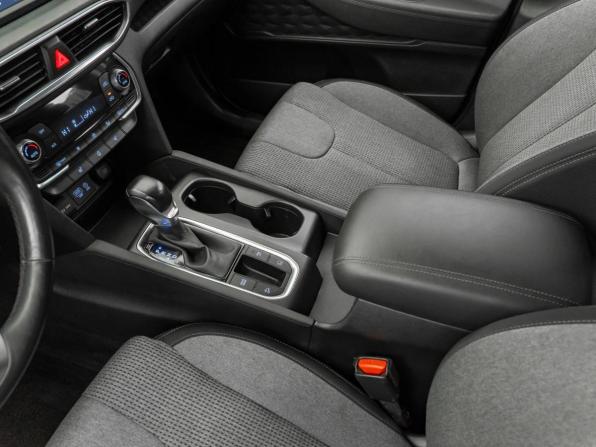 Hyundai Santa Fe IV с пробегом 2019 года, цена 2 840 000 рублей, 137437 км, внедорожник, Автокод Объявления