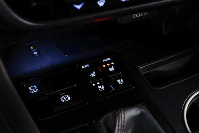 Lexus RX IV Рестайлинг с пробегом 2019 года, цена 4 748 050 рублей, 79285 км, внедорожник, Автокод Объявления