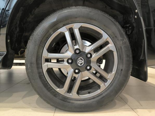 Toyota Land Cruiser 200 Series Рестайлинг 1 с пробегом 2013 года, цена 4 150 000 рублей, 165090 км, внедорожник, Автокод Объявления