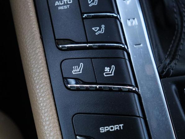 Porsche Macan I с пробегом 2017 года, цена 4 590 000 рублей, 83821 км, внедорожник, Автокод Объявления