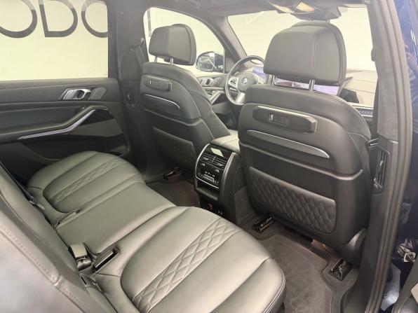 BMW X7 I (G07) Рестайлинг с пробегом 2023 года, цена 12 730 000 рублей, 37612 км, внедорожник, Автокод Объявления