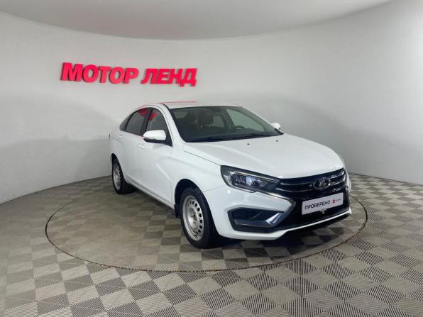Lada (ВАЗ) Vesta I Рестайлинг (NG) с пробегом 2023 года, цена 1 407 000 рублей, 13686 км, седан, Автокод Объявления
