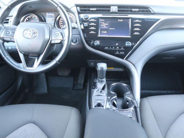 Toyota Camry VIII (XV70) с пробегом 2021 года, цена 2 640 000 рублей, 114735 км, седан, Автокод Объявления