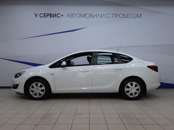 Opel Astra J Рестайлинг с пробегом 2013 года, цена 950 000 рублей, 61066 км, седан, Автокод Объявления