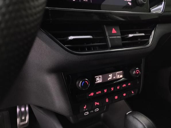 Volkswagen Polo VI с пробегом 2022 года, цена 2 099 000 рублей, 86252 км, лифтбек, Автокод Объявления