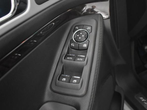 Ford Explorer V с пробегом 2015 года, цена 2 050 000 рублей, 176126 км, внедорожник, Автокод Объявления