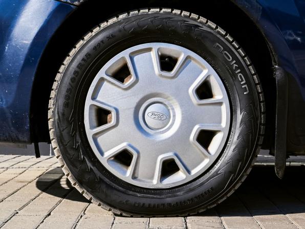 Ford Focus II Рестайлинг с пробегом 2010 года, цена 319 000 рублей, 271974 км, хэтчбек, Автокод Объявления
