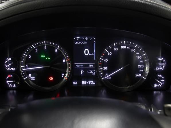 Lexus LX III Рестайлинг 2 с пробегом 2018 года, цена 9 498 000 рублей, 89500 км, внедорожник, Автокод Объявления