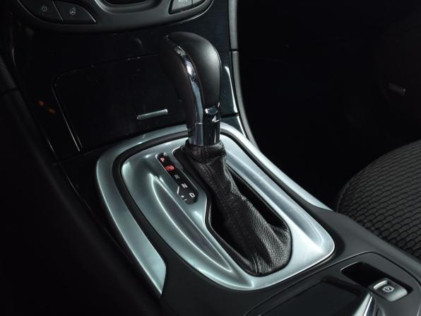 Opel Insignia I Рестайлинг с пробегом 2014 года, цена 989 995 рублей, 213548 км, лифтбек, Автокод Объявления