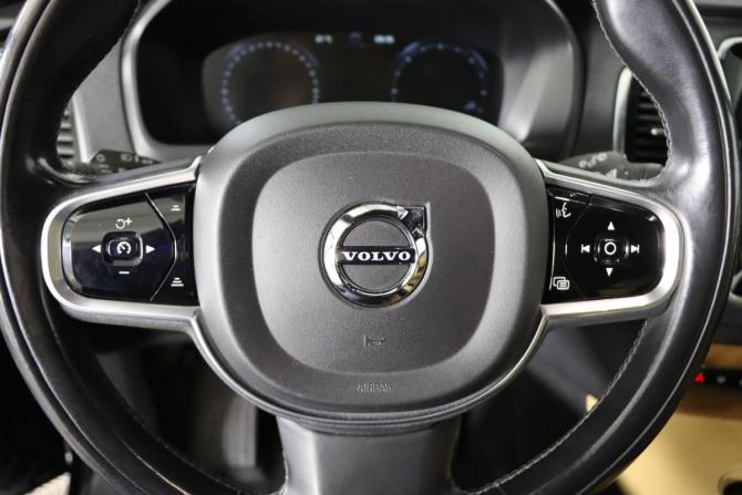 Volvo XC90 II с пробегом 2017 года, цена 3 999 990 рублей, 140642 км, внедорожник, Автокод Объявления