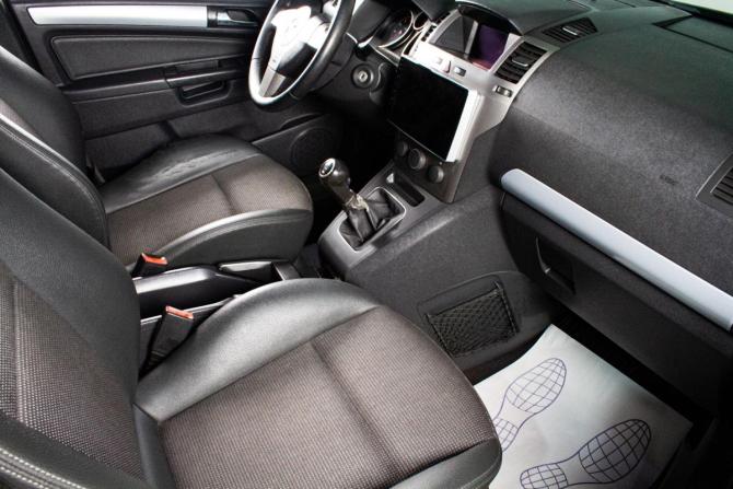 Opel Zafira B с пробегом 2006 года, цена 399 000 рублей, 290672 км, компактвэн, Автокод Объявления