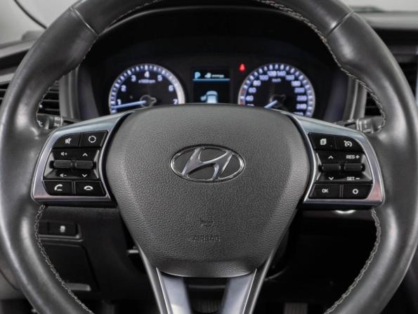 Hyundai Sonata VII (LF) Рестайлинг с пробегом 2018 года, цена 1 749 000 рублей, 147296 км, седан, Автокод Объявления
