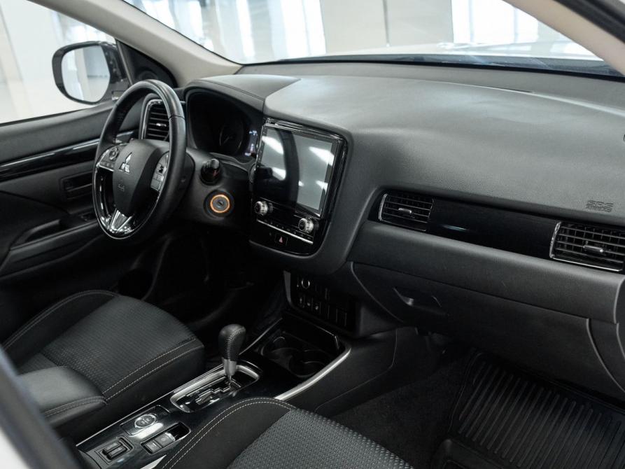 Mitsubishi Outlander III Рестайлинг 3 Самара  - изображение 16