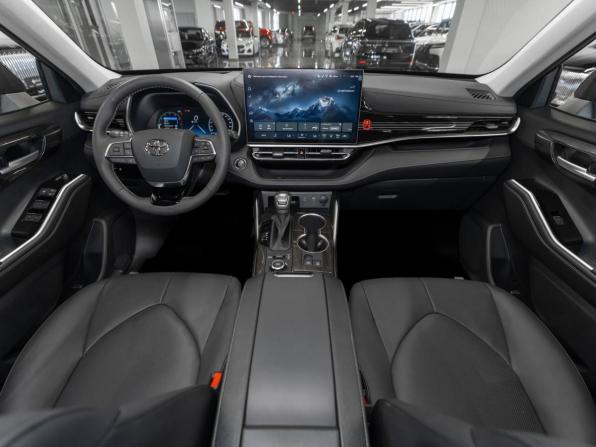 Toyota Highlander IV (XU70) с пробегом 2026 года, цена 5 250 000 рублей, 35 км, внедорожник, Автокод Объявления