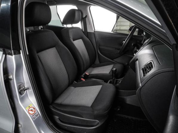 Volkswagen Polo V с пробегом 2010 года, цена 635 000 рублей, 179827 км, хэтчбек, Автокод Объявления