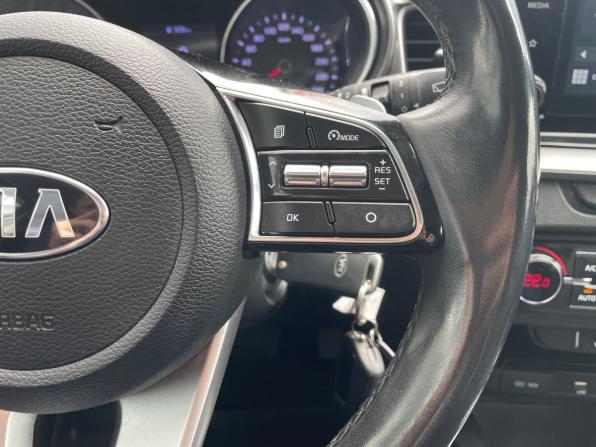 Kia XCeed I с пробегом 2020 года, цена 1 760 000 рублей, 109900 км, хэтчбек, Автокод Объявления