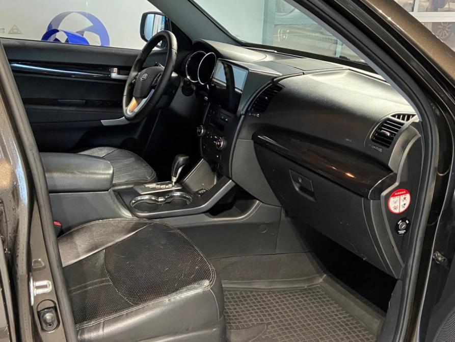 Kia Sorento II Сыктывкар  - изображение 9