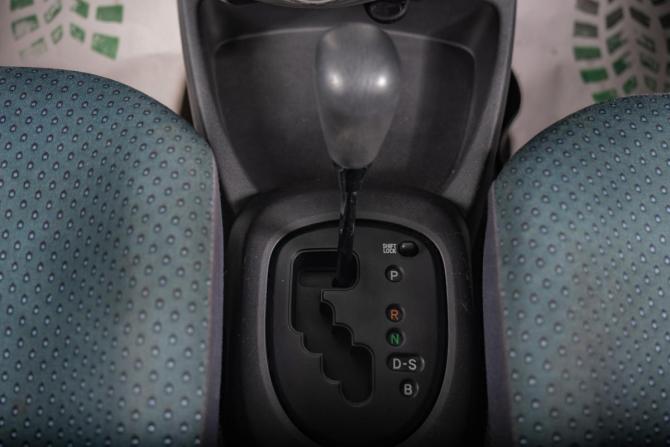 Toyota Vitz II (XP90) с пробегом 2005 года, цена 499 000 рублей, 203000 км, хэтчбек, Автокод Объявления