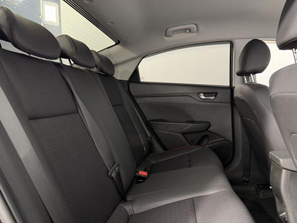 Hyundai Solaris II Рестайлинг с пробегом 2022 года, цена 2 280 000 рублей, 20990 км, седан, Автокод Объявления