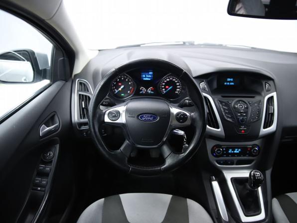Ford Focus III с пробегом 2012 года, цена 830 000 рублей, 190264 км, универсал, Автокод Объявления